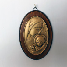 SP 085 cm 11x17 - Ovale di Madonna con Bambino in marmorina finitura ottone bronzato su pannello legno